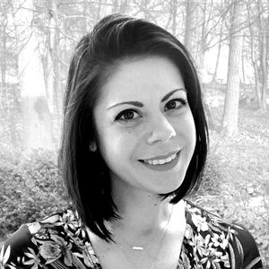 Meet your Posher, Alicia